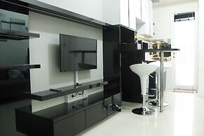 Direct Access to Pool 2BR Apartment at Parahyangan Residence