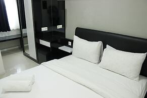 Direct Access to Pool 2BR Apartment at Parahyangan Residence