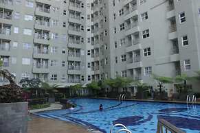 Direct Access to Pool 2BR Apartment at Parahyangan Residence