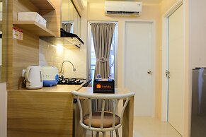 Clean 2BR Bassura City Apartment