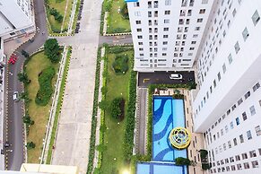 Clean 2BR Bassura City Apartment