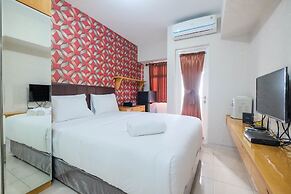 Elegant Studio Room The Springlake Summarecon Apartment