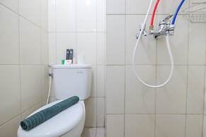 Elegant Studio Room The Springlake Summarecon Apartment