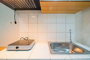 Elegant Studio Room The Springlake Summarecon Apartment