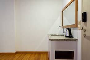 Azalea Suites Cikarang Studio Apartment with Bathtub