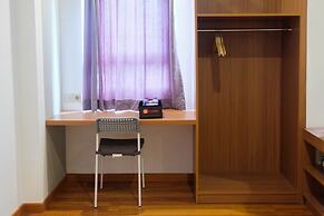 Azalea Suites Cikarang Studio Apartment with Bathtub