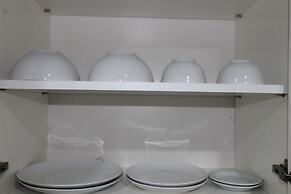 Spacious Studio Apartment @ Azalea Suites