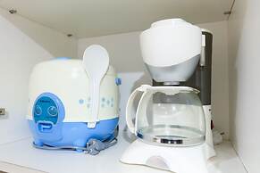 Spacious Studio Apartment @ Azalea Suites