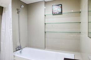 Spacious Studio Apartment @ Azalea Suites