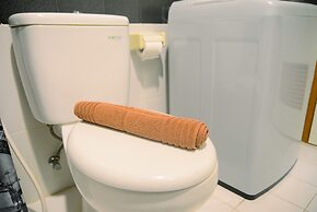 Full Parquette 2BR @ Cinere Bellevue Apartment