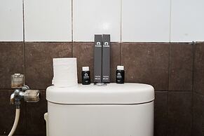 Comfy and Clean 2BR Green Pramuka Apartment