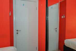 Comfy and Clean 2BR Green Pramuka Apartment