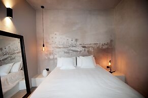 Casa Nostra Luxury Suites