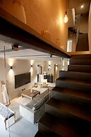 Casa Nostra Luxury Suites