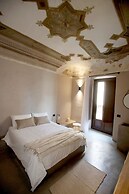 Casa Nostra Luxury Suites