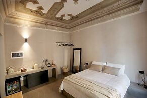 Casa Nostra Luxury Suites