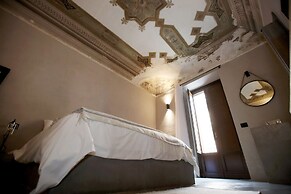 Casa Nostra Luxury Suites