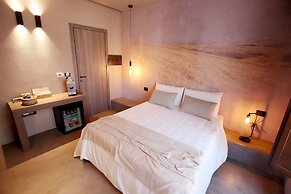 Casa Nostra Luxury Suites