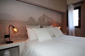 Casa Nostra Luxury Suites