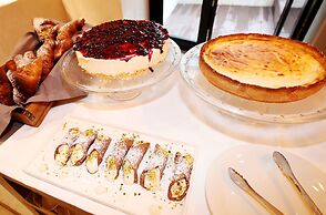 Casa Nostra Luxury Suites