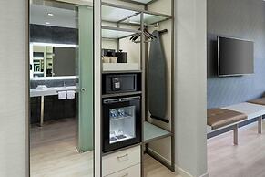 AC Hotel by Marriott Charlotte SouthPark