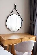 Lunetta Serviced Apartment