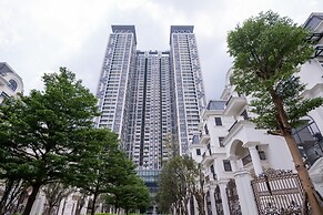 Lunetta Serviced Apartment