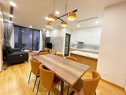 Lunetta Serviced Apartment