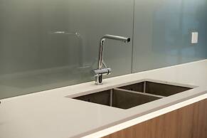 Lunetta Serviced Apartment