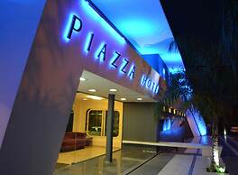 Piazza Hotel