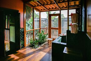 Turtle Inn by Francis Ford Coppola