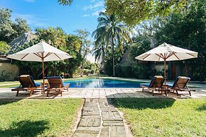 Turtle Inn by Francis Ford Coppola