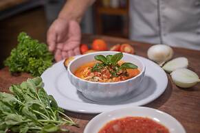 Turtle Inn by Francis Ford Coppola