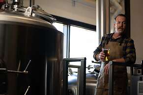 Carter Creek Winery Resort & Spa