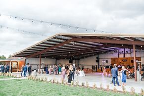 Carter Creek Winery Resort & Spa