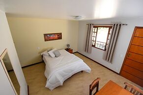 Pousada Paris Hostelli