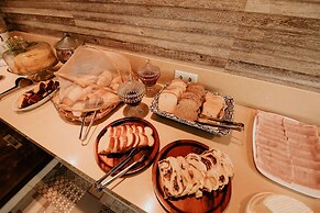 Pousada Paris Hostelli