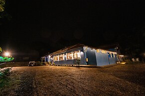 Pousada Paris Hostelli