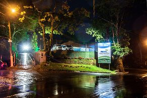 Pousada Paris Hostelli