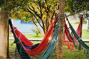 Pousada Paris Hostelli