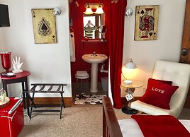 Distinctive Inns of Kingsville Inn31