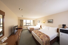Dunvegan Inn and Suites