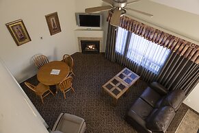 Dunvegan Inn and Suites