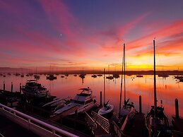 Gray's Inn & Gallery