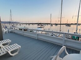 Gray's Inn & Gallery