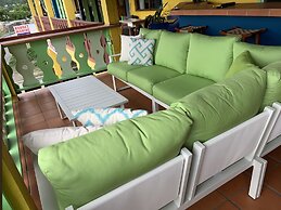 The Waterfront Inn - Hostel