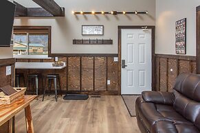 Alaska Back Country Cottages