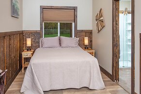 Alaska Back Country Cottages