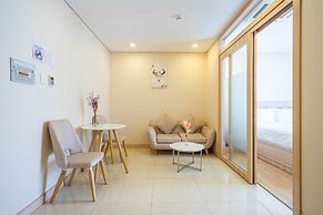 Luxy Park Hotel & Apartments Notre Dame