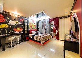 Belita N Goodtime Drive-in Motel